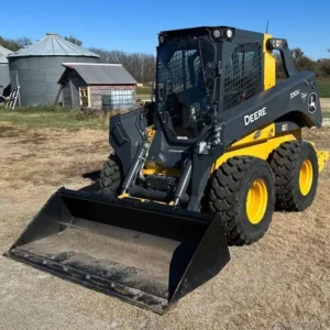 2021 John Deere 330G